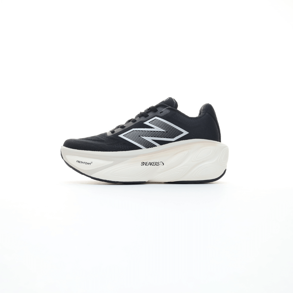New Balance Fresh Foam X More v4 Black White
