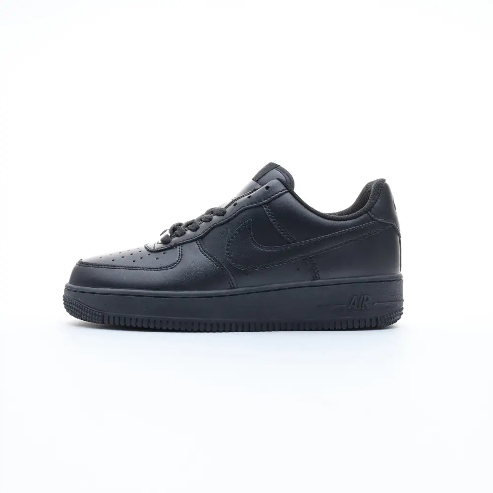 Nike Air Force 1 Triple Black