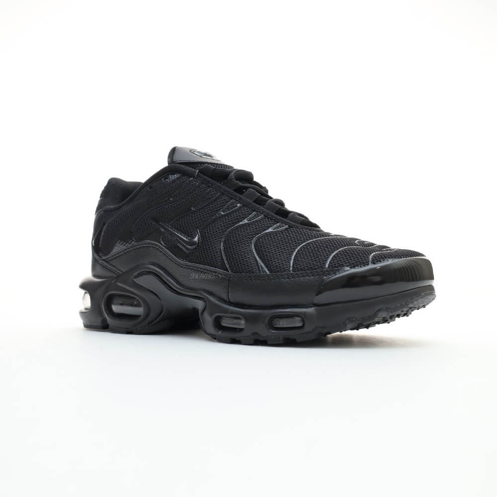Nike Air Max Plus TN Triple Black