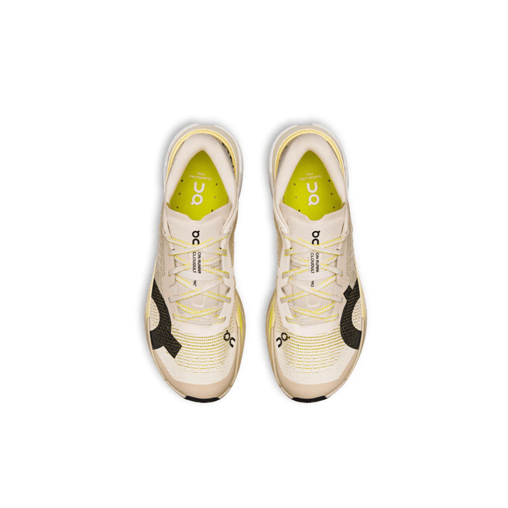 On Running Cloudvista Beige Yellow