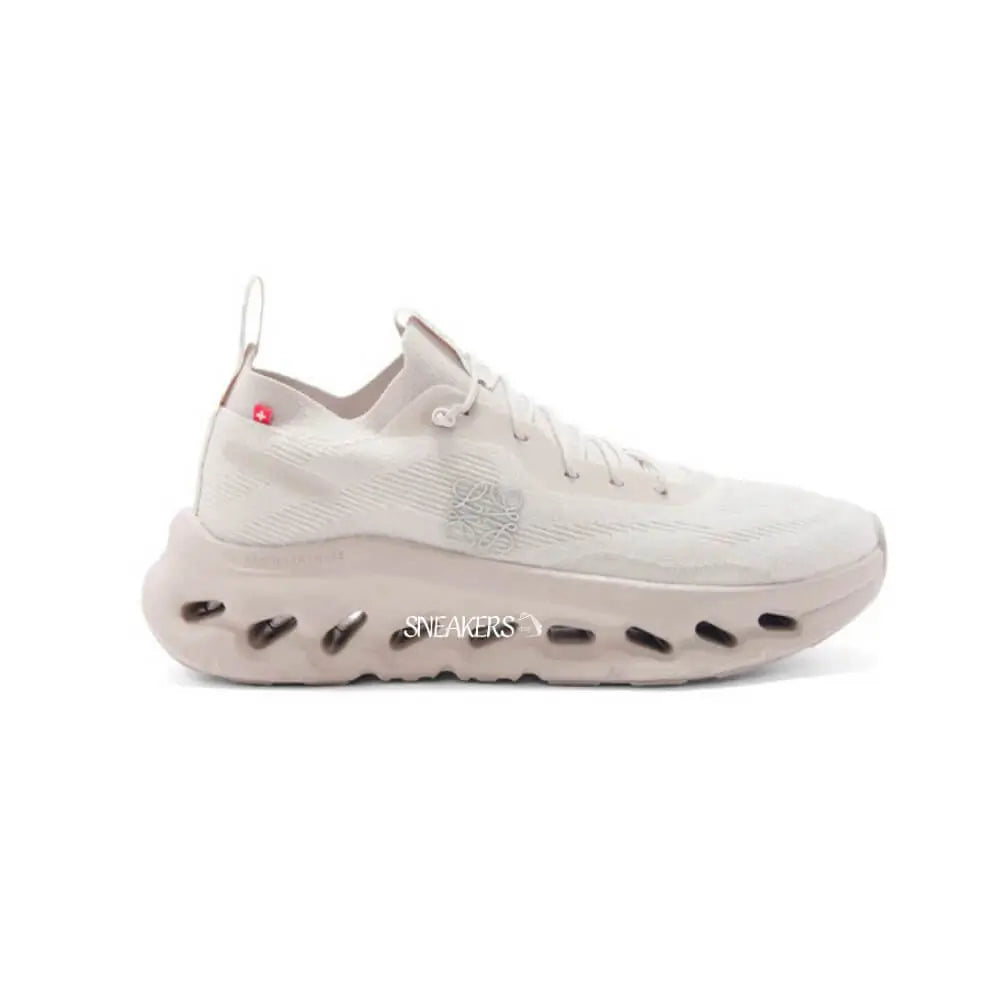 On x LOEWE Cloudventure 2 Cream Off White