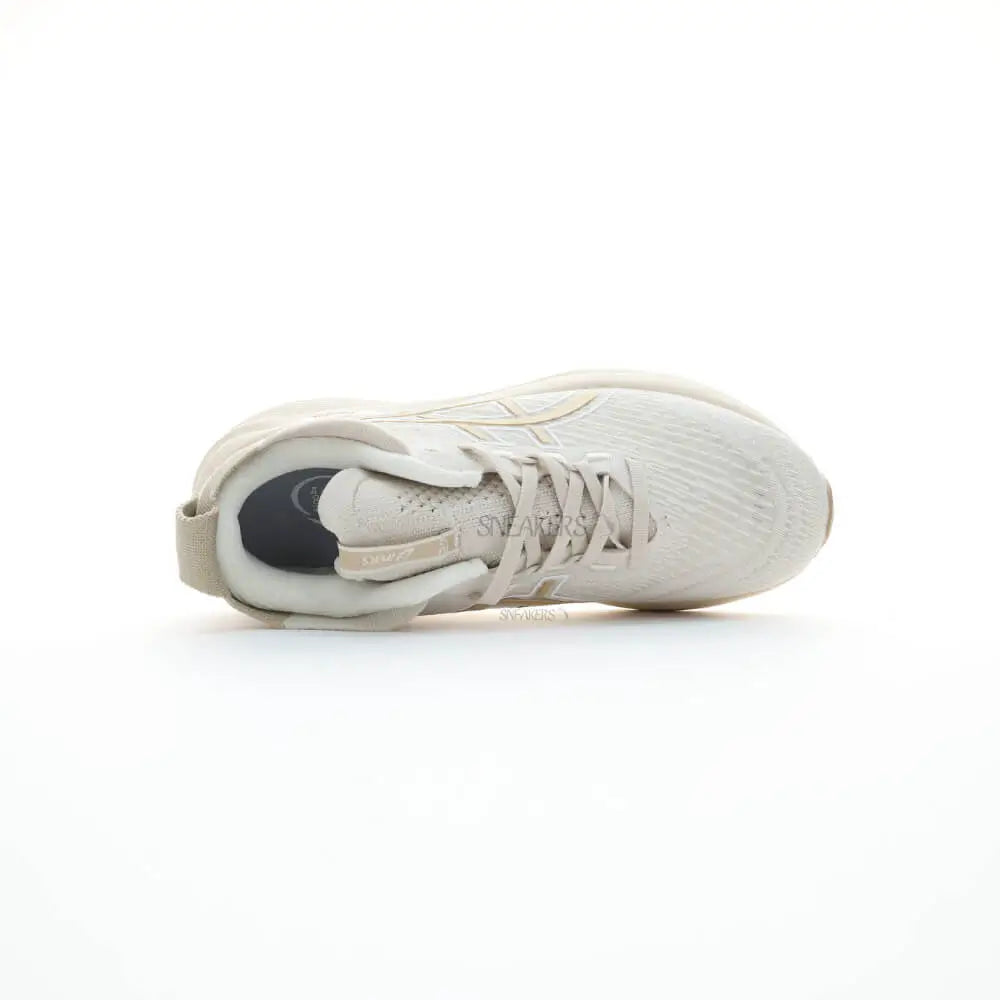 ASICS Gel-Nimbus 27 Birch Cream Running Shoes
