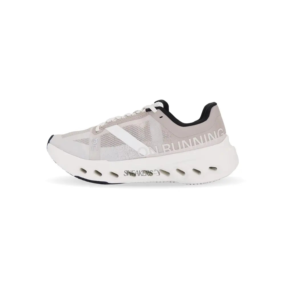 On Running Cloudsurfer White Light Grey