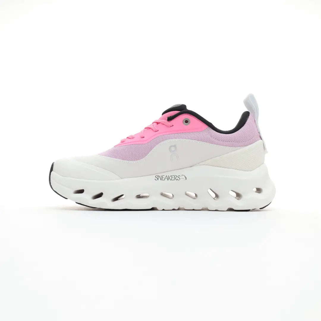 On x LOEWE Cloudventure 2 White Pink