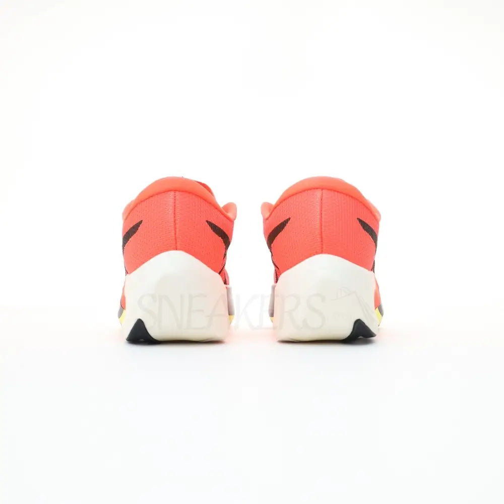 Asics Metaspeed Edge+ running shoe edition coral black yellow