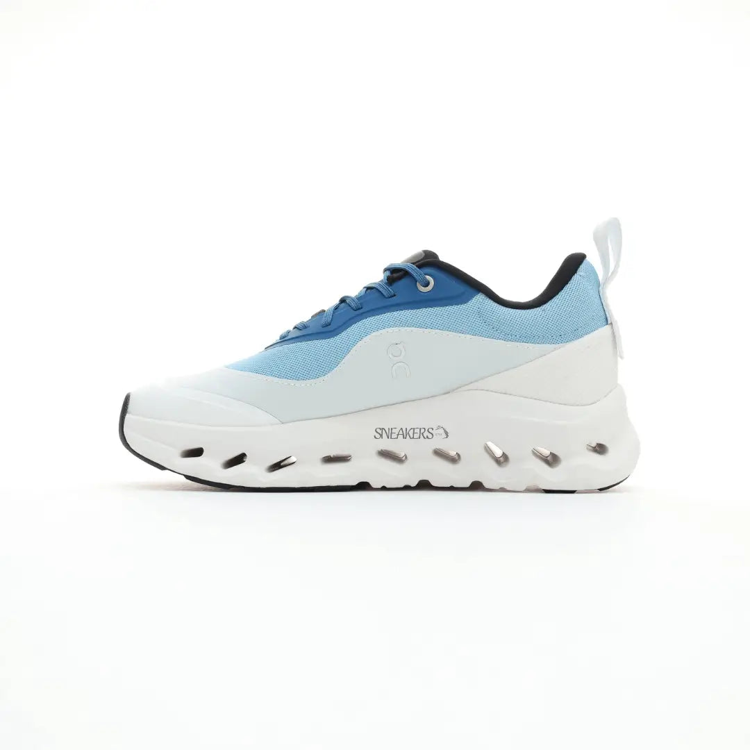 On x LOEWE Cloudventure 2 Blue White