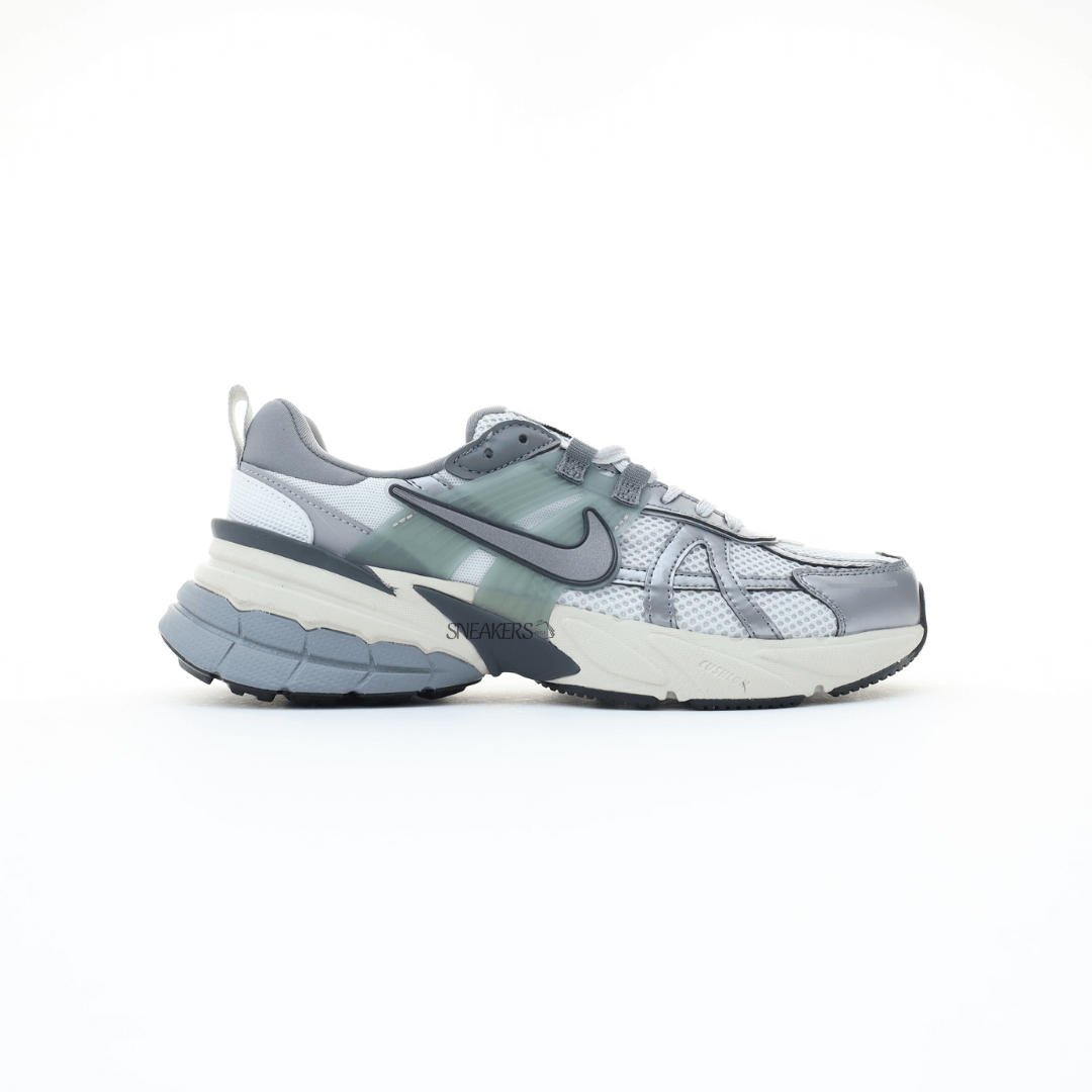 Nike V2K Run Light Iron Ore Cool Grey