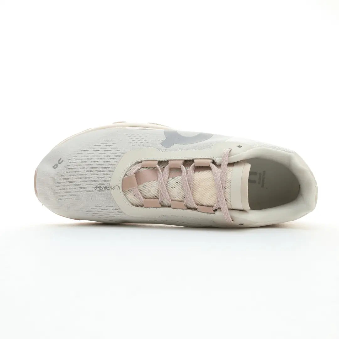 ON Cloudmonster Beige Sneakers