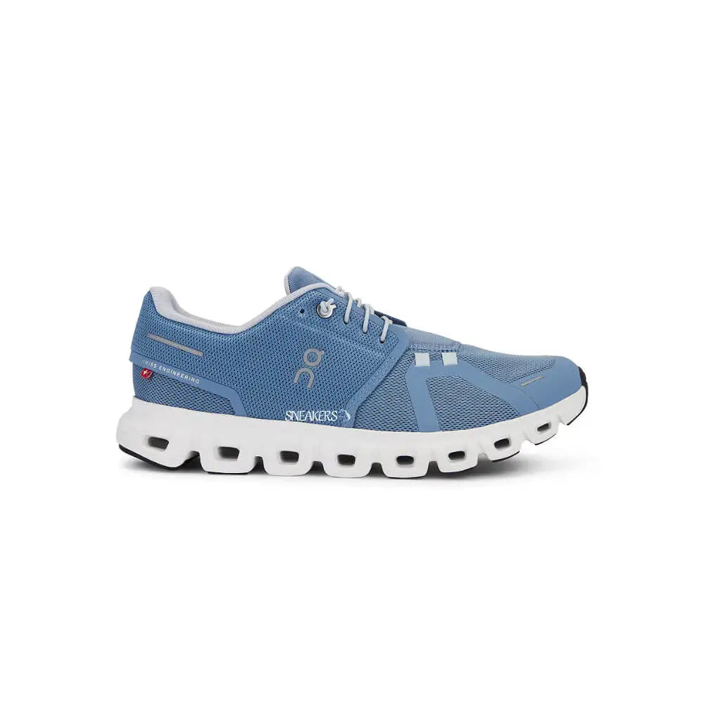 On Running Cloud 6 Blue / White | Running & Walking Shoes