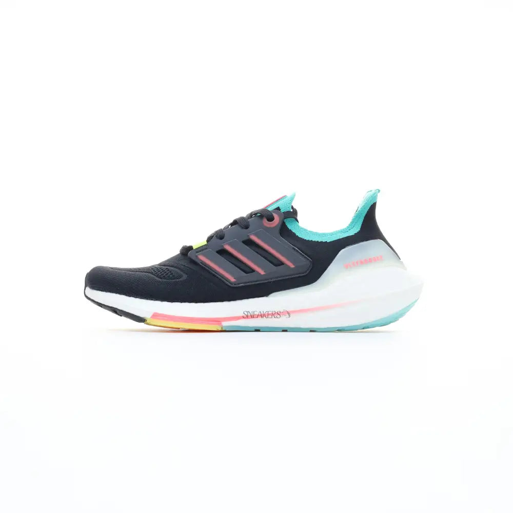 Adidas Ultraboost 21 black for comfort useing