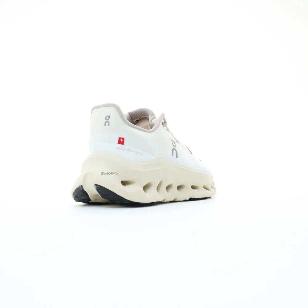 On Cloudtilt lifestyle sneaker white cream unisex