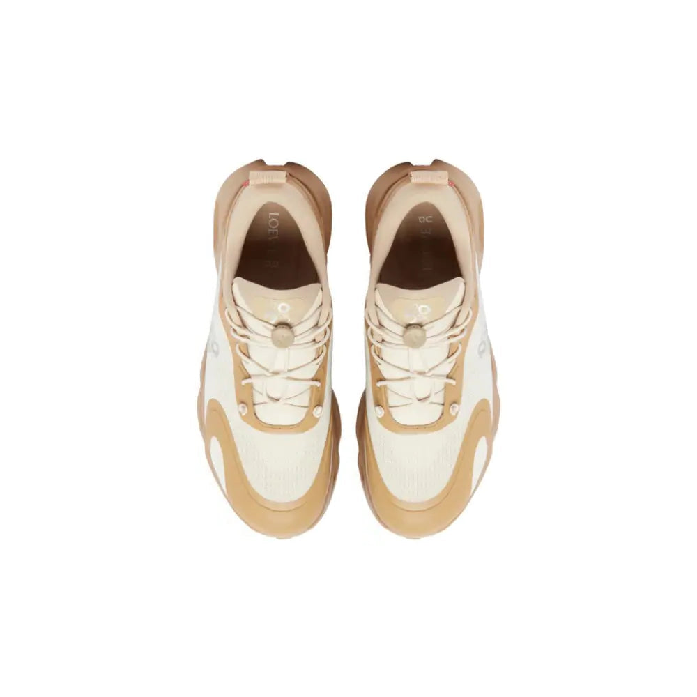 On Running Cloudtilt – Beige × Tan