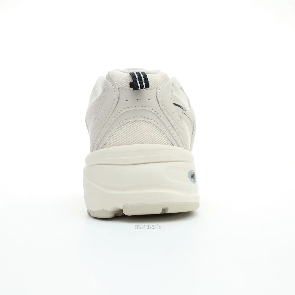 New Balance 530 White Beige