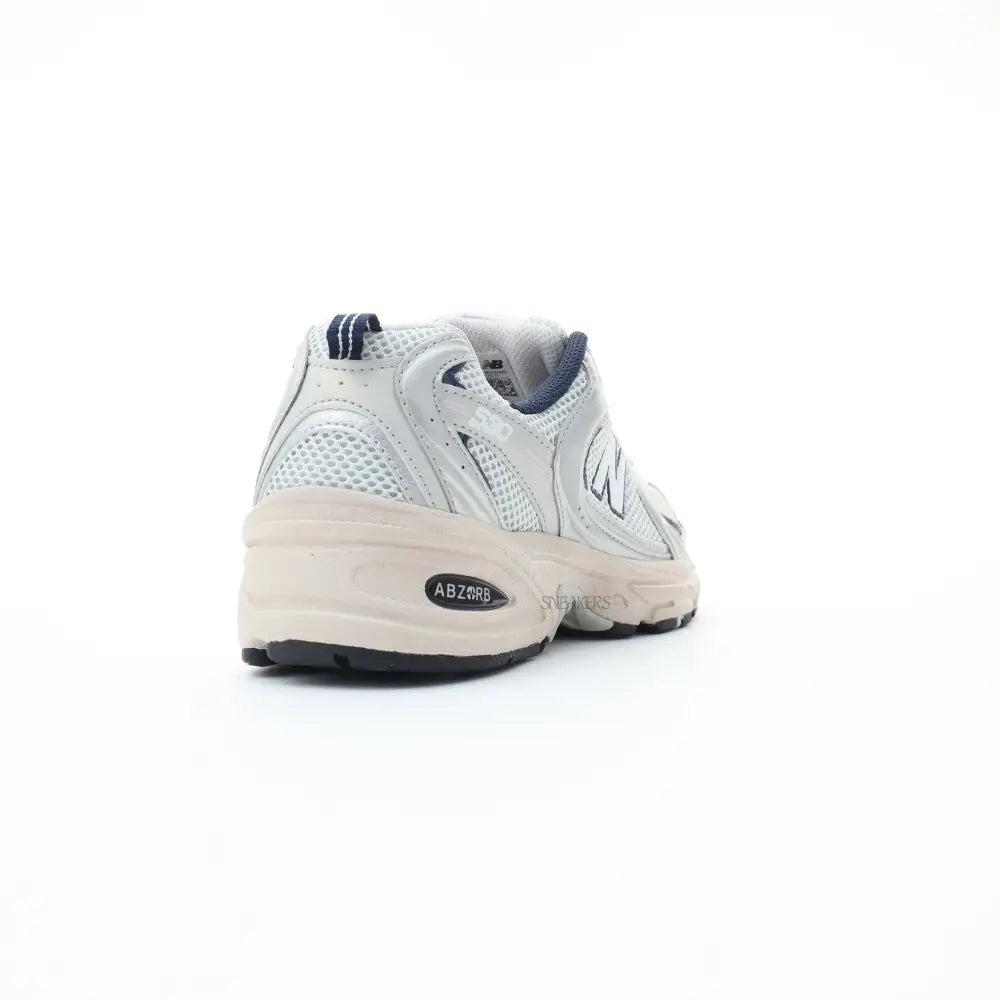 New Balance 530 Off White Navy