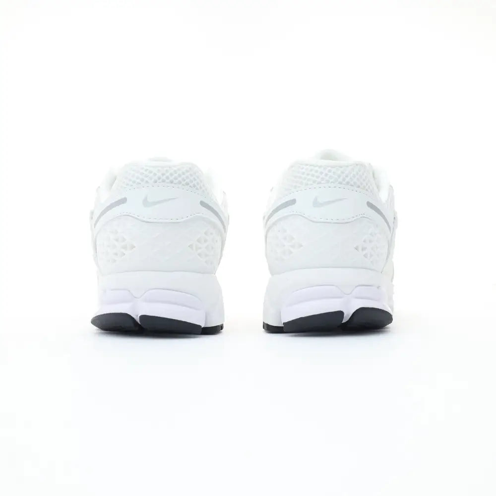 Nike Zoom Vomero 5 Triple White