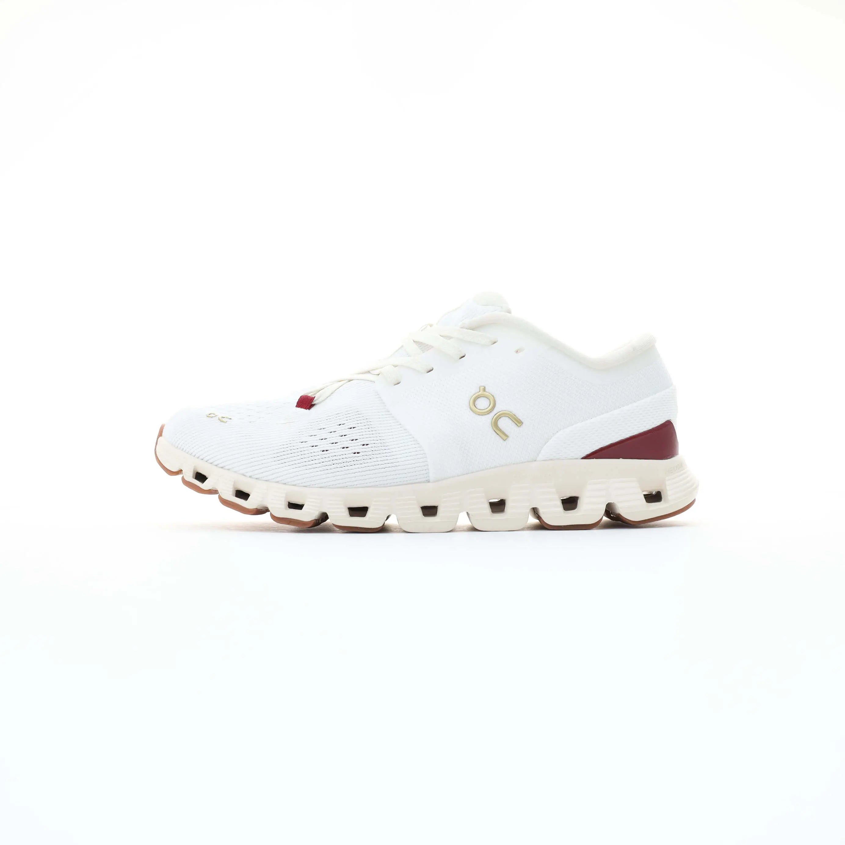 On Cloud X 4 white red sneaker